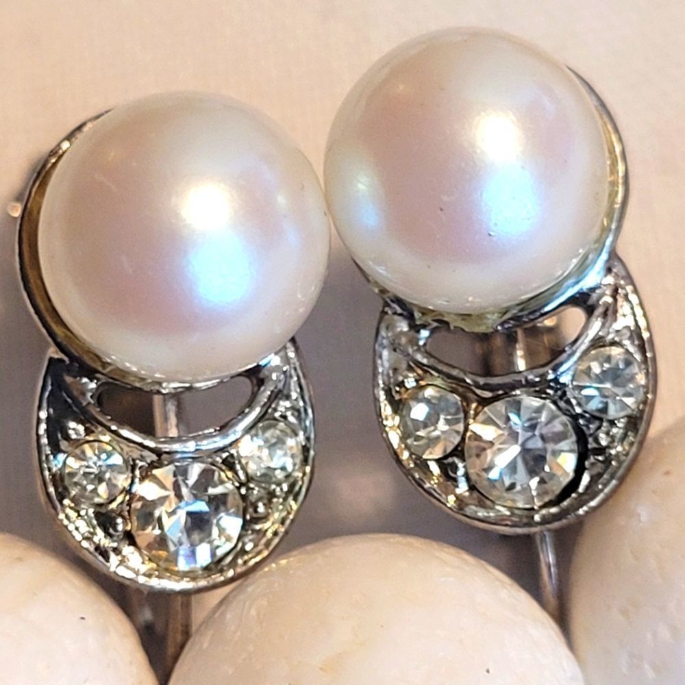 VTG Pearl and Rhinestone Earrings